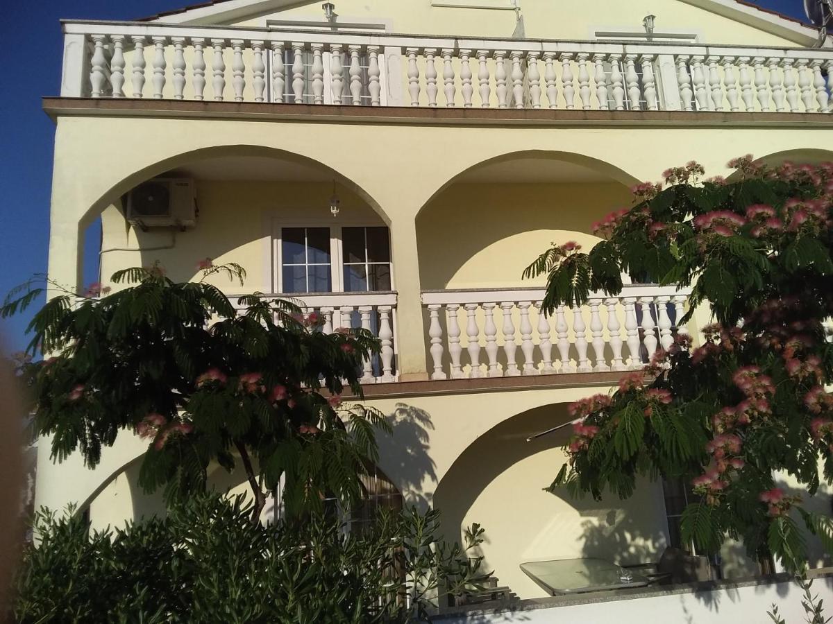 House Apartments Ariamare Poreč Exteriör bild