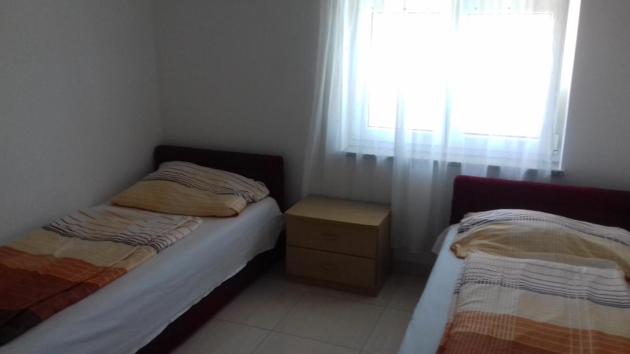 House Apartments Ariamare Poreč Exteriör bild